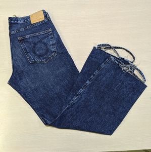 Big Star distressed denim jeans size 32R.